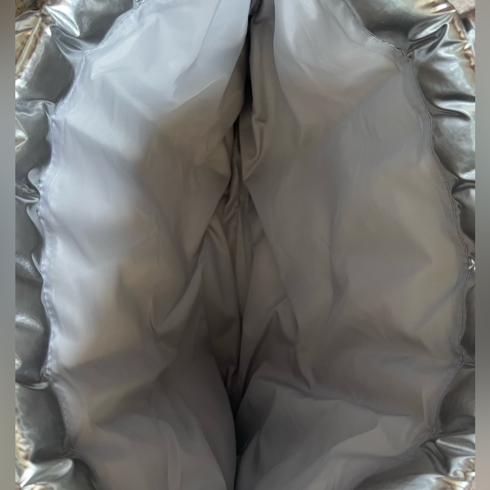 Bath & Body Works Shiny Silver Tote NWT - Picture 3 of 8
